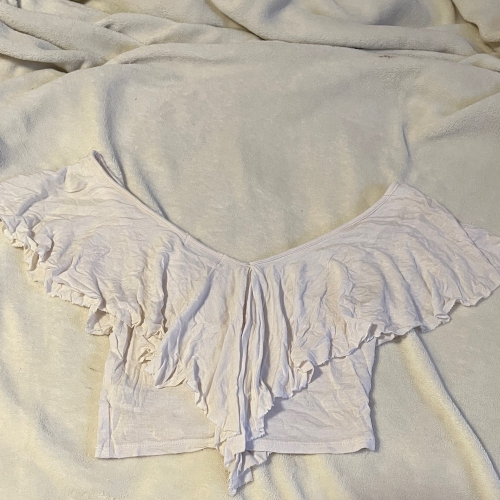 Elegant Cream Ruffle Top - Picture 3 of 3